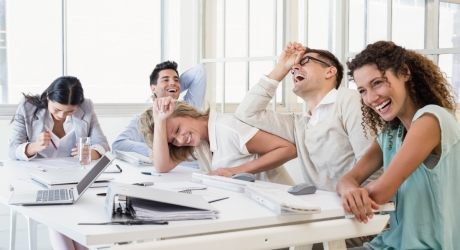 Hầu hết các nhân viên công sở đều đang phí phạm thời gian của mình trong văn phòng