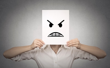 Cách đối phó với 5 kiểu phản ứng tiêu cực của nhân viên