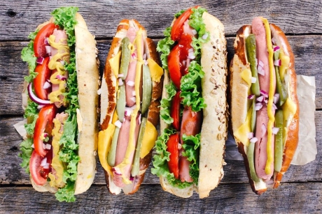 Speaking is easy: Popular Hot Dogs